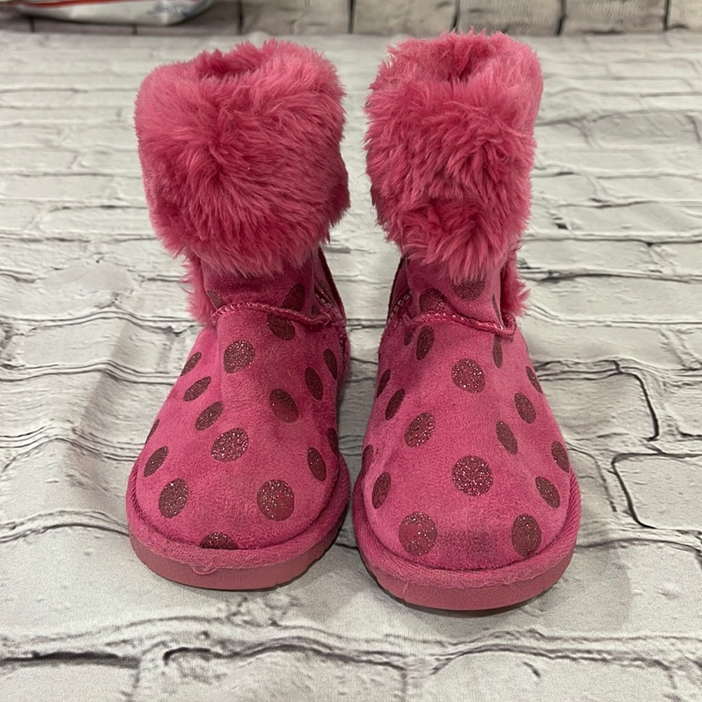 Target pink fur boots with glitter polka dots girls size 9